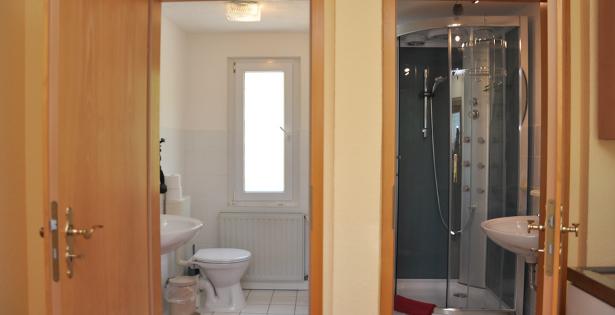 WC und Dusche