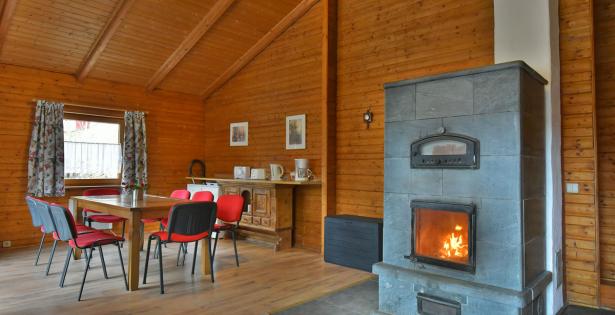 Haus 52 - Wohnzimmer mit Kamin